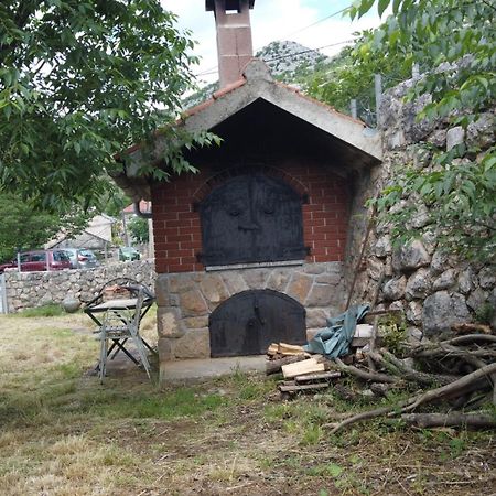 Holiday Home Skevini Dvori Starigrad Paklenica Eksteriør bilde