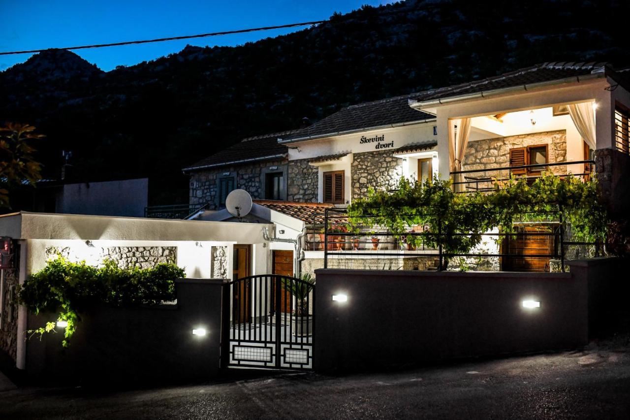 Holiday Home Skevini Dvori Starigrad Paklenica Eksteriør bilde