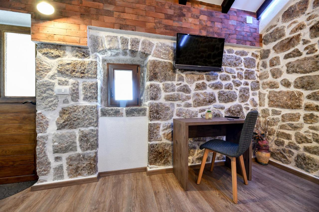 Holiday Home Skevini Dvori Starigrad Paklenica Eksteriør bilde